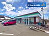 周辺：ファミリーマート中山台店 徒歩2分。 110m