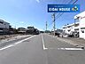 その他：前面道路含む外観