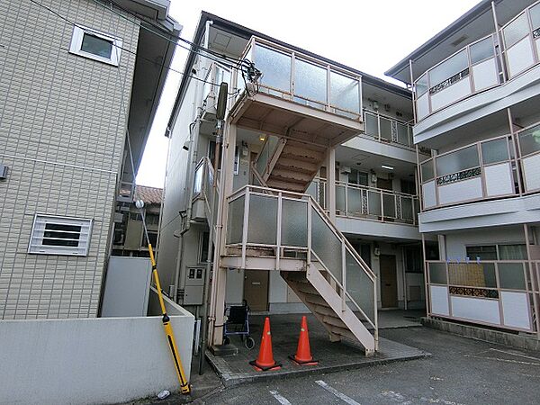 ネオコーポ都 東棟 ｜大阪府茨木市主原町(賃貸マンション1K・2階・20.00㎡)の写真 その1