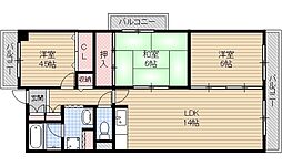 カロン・シャトー 4階