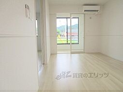 JR山陰本線 八木駅 徒歩3分の賃貸アパート 1階1LDKのリビング/ダイニング