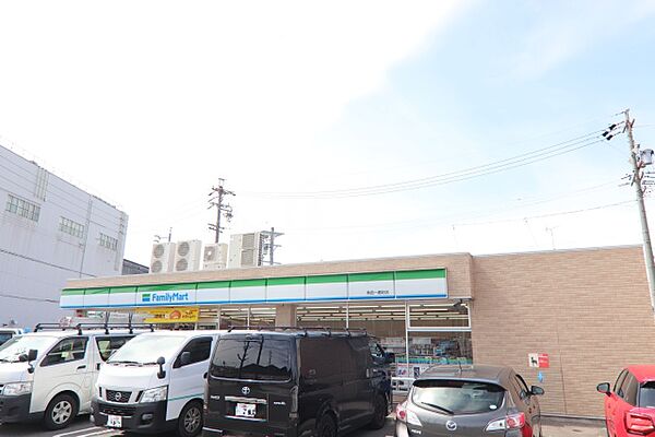 画像16:ファミリーマート　熱田一番町店
