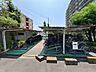 その他：駐輪場には屋根もあり雨から自転車を守ります♪