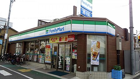 ファミリーマート羽衣駅西店まで徒歩９分