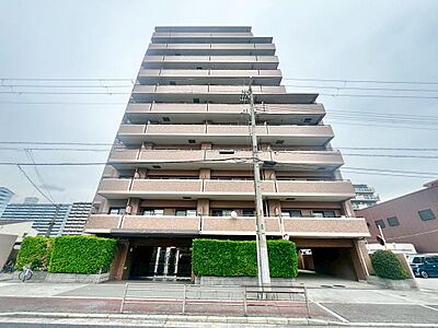外観:【本日ご内覧可能】令和7年12月リフォーム済!綺麗なお住まいで、気持ちのいい新生活をここで始めませんか♪ 外観:【本日ご内覧可能】令和7年12月リフォーム済!綺麗なお住まいで、気持ちのいい新生活をここで始めませんか♪