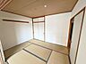 和室：現況空家ですので、お忙しい方でもお仕事帰り等にご内覧頂けます♪
