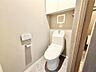 トイレ：【トイレ新調】温水便座洗浄便座ですので、寒い日も温かい便座で安心して使用していただけますよ！