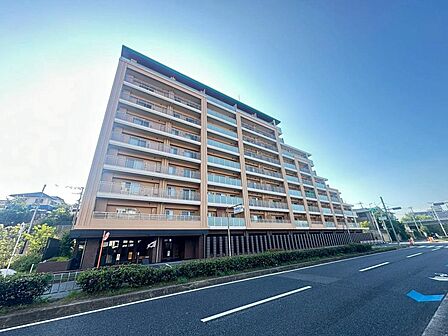 【自立した暮らしを叶える、安心と快適のシニア向け分譲マンション】医療・介護サービス体制が整った安心の住環境です!