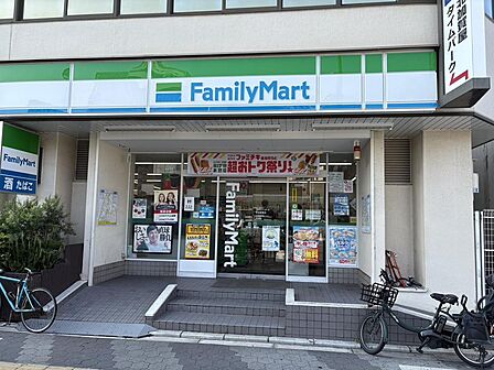ファミリーマート北加賀屋店