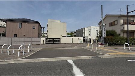 堺市立鳳南小学校まで徒歩12分