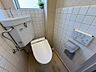 トイレ：窓があり、明るく、臭いがこもりませんので、来客用トイレとして清潔に保てます！