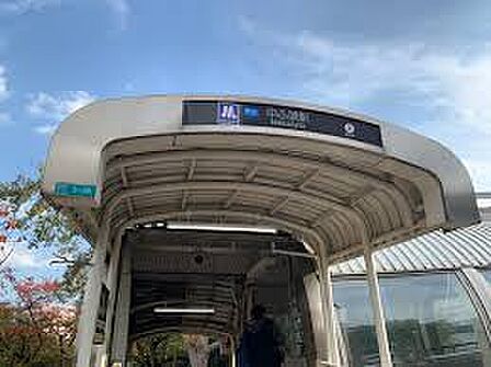 南港ポートタウン線「中ふ頭」駅まで徒歩４分