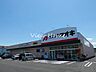 周辺：クスリのアオキ倉賀野店 759m営業時間　９：００〜２２：００