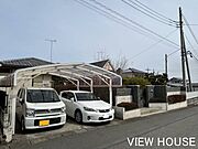 ■2台分の駐車スペースを確保、屋根付きのカーポート付き♪