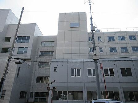 医療法人島門会本島総合病院 1089m
