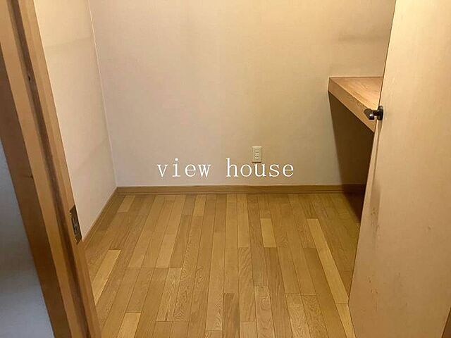 収納 伊勢崎市新栄町