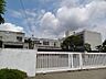 周辺：伊勢崎市立豊受小学校 1608m周辺は緑が多く、落ち着いた環境で勉強に取り組むことができます♪