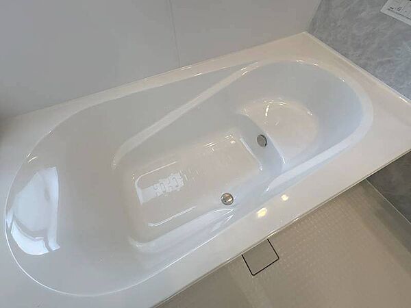 浴室を拡大表示