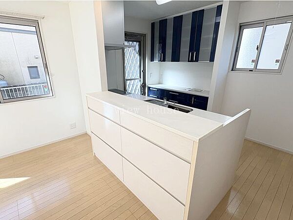 キッチンを拡大表示
