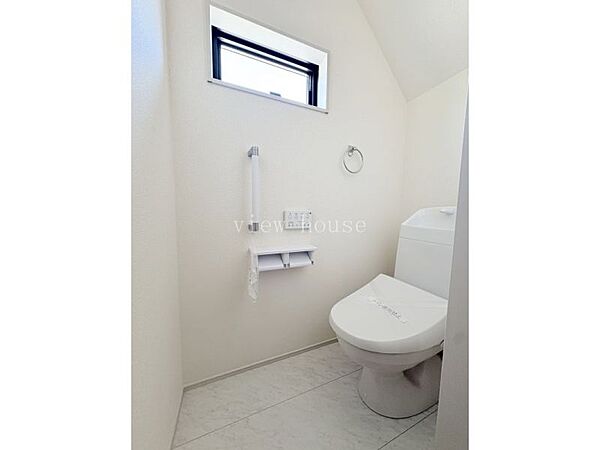 トイレを拡大表示