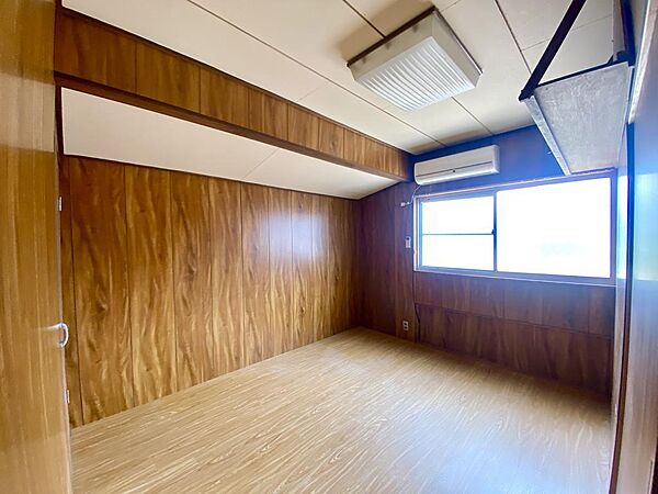 洋室を拡大表示