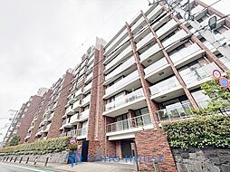 ◆ここに在る◆事も無げに美しく、伝えるには筆舌に尽くし難い。豪華絢爛や華美と言う事ではなく、住まう者にとって暮らし易く心地がいいと言う美しさがこの住まいには込められている。