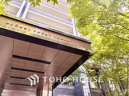 GLOBAL FRONT TOWER