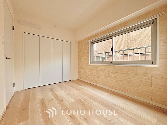 寝室 西高島平スカイハイツ 1階/-