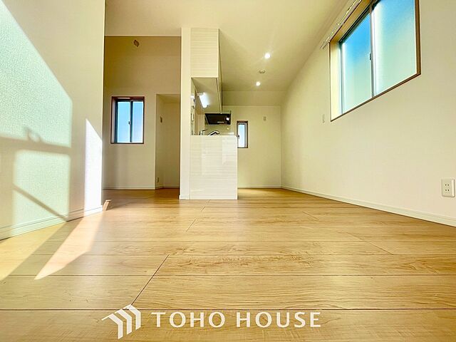 リビング/ダイニング 調布市深大寺南町5丁目