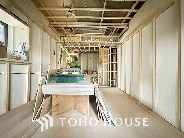 リビング/ダイニング ヴィーナ・パルテール 4階/-