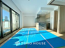 【LIVING】◆住む喜び、楽しさ、感動◆を君と共有したい。いつまでもずっと家族を見渡せるこの広い空間で。