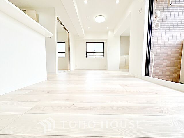 リビング/ダイニング シャルマンコーポ志村三丁目 4階/-