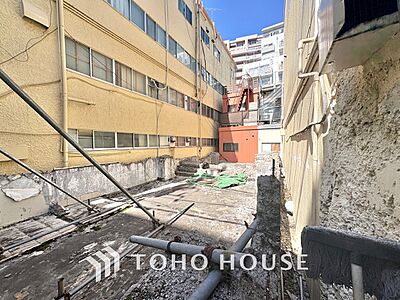 外観:【そよぐ風、緑の香り】澄み切った空気。移ろう季節の中、ゆっくりと流れる時間を、大切な人と愛でる至福。幸せを噛みしめる穏やかな生活。 外観:【そよぐ風、緑の香り】澄み切った空気。移ろう季節の中、ゆっくりと流れる時間を、大切な人と愛でる至福。幸せを噛みしめる穏やかな生活。