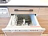 その他：【Kitchen】◆開放的◆後片付けが楽なシステムキッチン。収納スペースの充実！