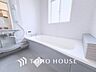 浴室：【BATHROOM】◆プライベートな空間◆simpleだからrelaxできるんです。こころもからだもキレイさっぱり。