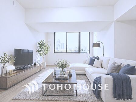 【LIVING】※この画像の家具の配置には、生成AIによる加工を施しております。なお、家具や調度品は、販売価格に含まれません。