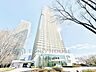 外観：【前面道路】前面道路の様子。周辺は穏やかな住宅街で落ち着いた暮らしが叶う環境です。