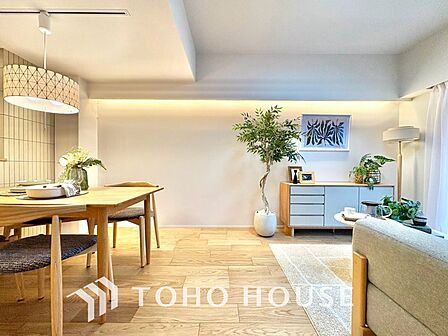【LIVING】◆煌びやか◆愛おしい家族との団欒の時間をより一層幸せなものに感じさせる煌びやかなLDK。