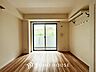 寝室：【PRIVATE ROOM】◆快適◆な暮らしに不可欠な収納。快適さとともに思い出も詰まっていく。