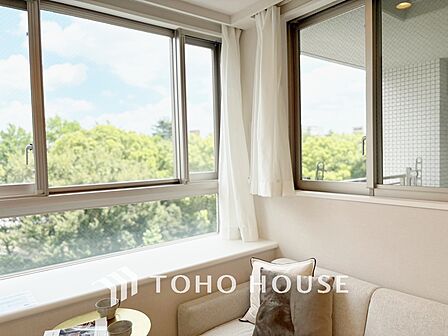 現在改装中◆眩い◆光が燦々と入り、家族の笑顔を照らす。「いつまでも続いて」と願う夢のような毎日がここにある。