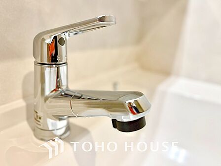 【WASHROOM】◆快適◆煌びやかな暮らしの中にも忘れたくない快適さ。大きな収納が助けてくれます。