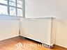 室内：使いやすく、明るい洋室に仕上がります。子供部屋や趣味のお部屋にご利用できます。ご自身で家具などを配置し、素敵な空間を創り上げられます。