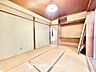 寝室：【living】居心地のいい暮らしには欠かせない眩い採光。