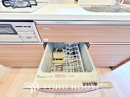 お子様の面倒を見れる時間が増え時短になります。加えて手荒れも防げてしかも節水が高い為、大変人気があり重宝します。