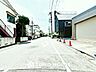 外観：【FRONT ROAD】◆安心◆して歩ける。安心して家族の帰りを待てる。そんな安心を感じさせる広々とした道路。