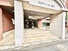 エントランス：◆トイレ◆トイレも全て新品に交換されており、清々しく新生活を始めることができます。白基調の清潔感のある空間に生まれ変わりました。