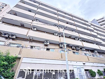 漂う上質な空気感、マンションに入れば「おかえりなさい」と笑顔で迎えてくれるエントランス。最良の心配りを感じるマンションでした。