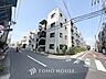 その他：ほんの少しのこだわり。ちょっとした色使いがその家がもつ雰囲気、趣（おもむき）を携え、暮らす家族や訪ねてくる友人・知人に新鮮な香りを運んできます。