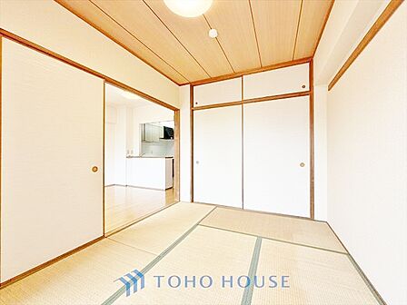【PRIVATE ROOM】◆属毛離裏◆子は父を手本とし、母に愛育されて成長する。家族の深い繋がり。いつまでも大切にしたい。