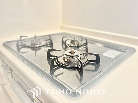 【KITCHEN】◆ワクワク◆開放的で機能性も高いシステムキッチン。お子様は毎日のご飯にワクワク！